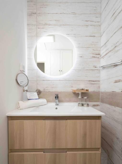 דירות Ecrin D'Or T2 Duplex Sainte Clotilde 2 Etoiles מראה חיצוני תמונה